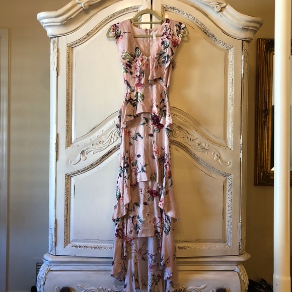 ✨ Leith Ruffle High/Low Maxi Dress ✨ - Picture 4 of 7